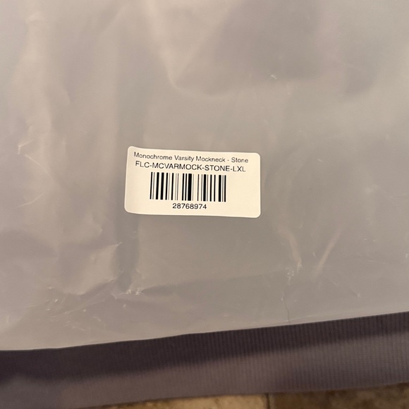 NWB Parke Stone Gray Monochrome Varsity Mockneck Crewneck Sweatshirt | Sz L/XL - Picture 3 of 6